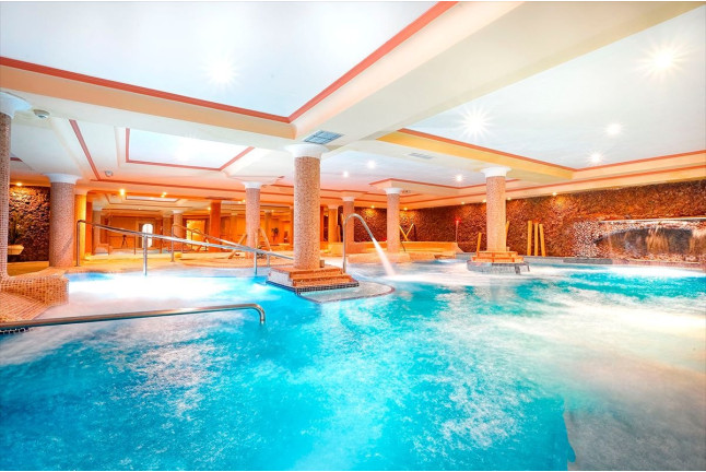 DayPass con Circuito Spa y Almuerzo para dos en Bull Vital Suites & Spa 4* (Maspalomas, Gran Canaria)
