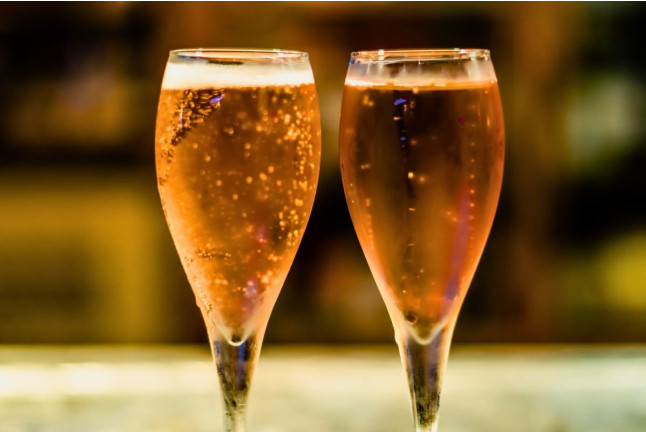 Cata de Cavas y Degustación de Quesos (Madrid)