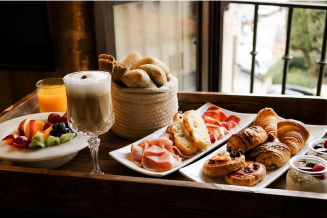 Desayuno Gourmet en Hospes Palacio de San Esteban 5* (Salamanca)