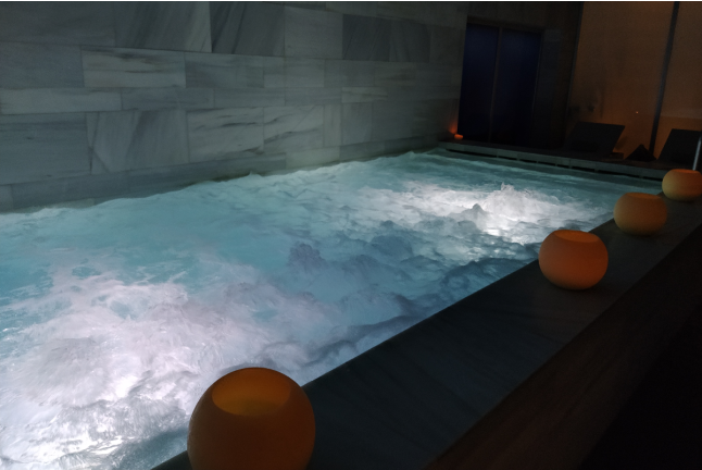 Circuito Spa, Masaje y Desayuno en Hospes Palacio de los Patos 5* (Granada)