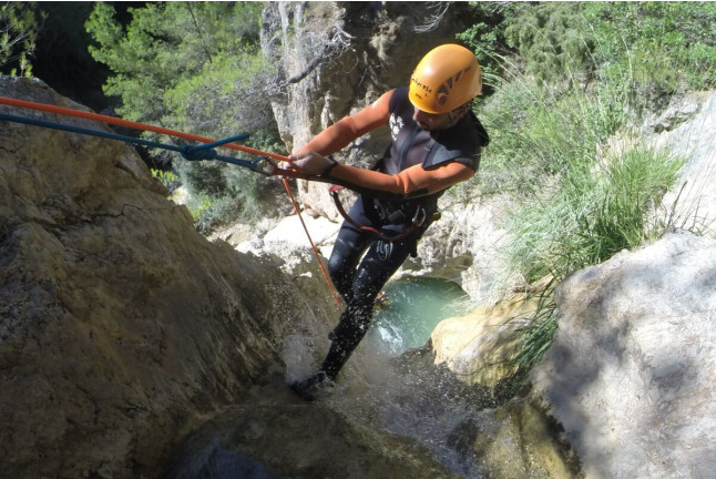 Descenso de Barrancos (Yeste, Albacete)