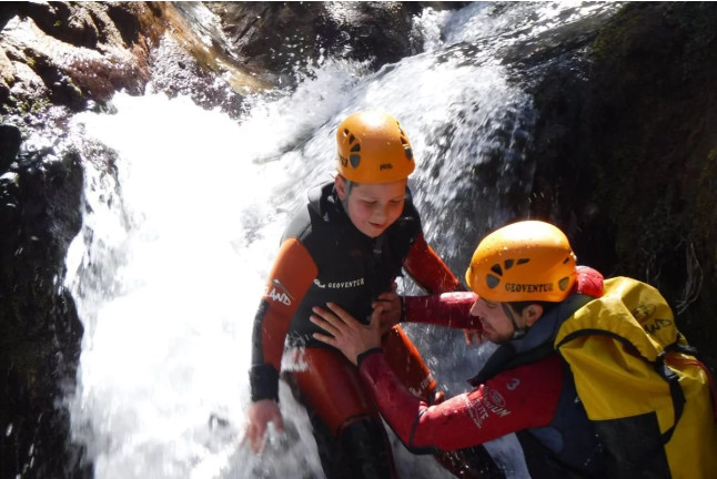 Descenso de Barrancos Nivel Inicial (Villarluengo, Teruel) 