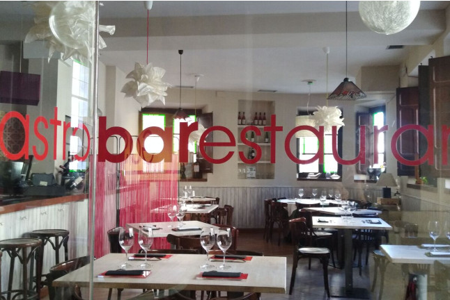 Comida o Cena para dos en Diabluras Gastrobar (Salamanca)
