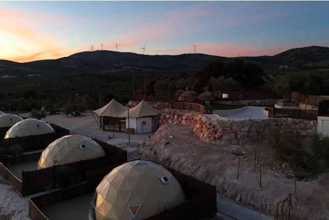 Escapada en Domo Geodésico Premium en El Refugio del Indio (Archidona, Málaga)
