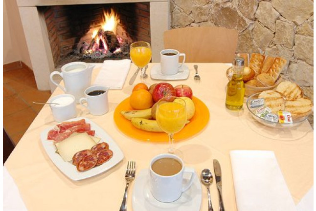 Escapada 2 noches con Cena en Hotel Rural La Casa del Cubón (Aguilafuente, Segovia)