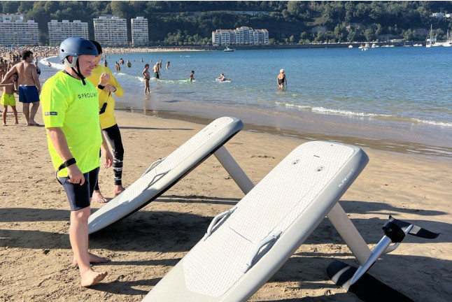 Curso de eFoil Flite con Fotos (Altea, Alicante)