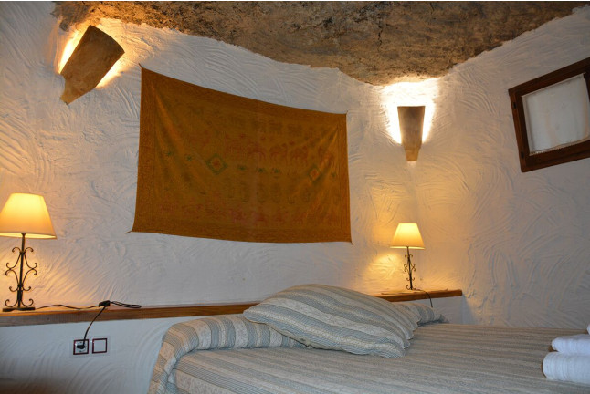 Escapada de 1 o 2 Noches con Cena en Casas Rurales - Casas Cueva El Mirador de Galera (Galera, Granada)