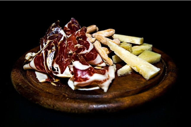Espectáculo Flamenco con Cena en Tablao Flamenco El Toro y La Luna (Valencia)