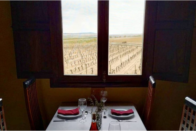 Menú Degustación para dos en Hotel Enoturismo Mainetes (Albacete)