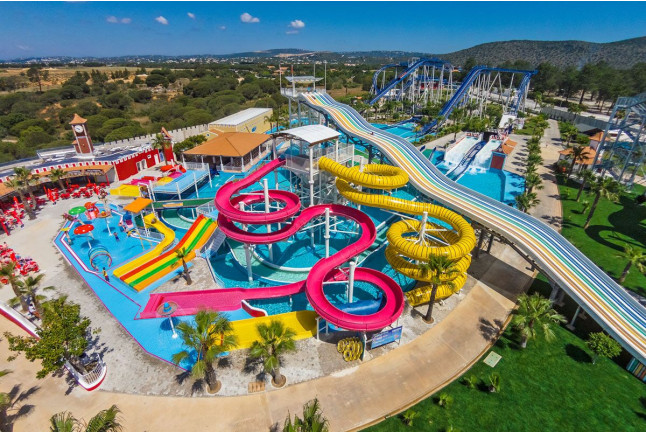 OFERTA: Entrada al Parque Acuático de Aquashow Park Hotel 4* (Quarteira, Portugal)