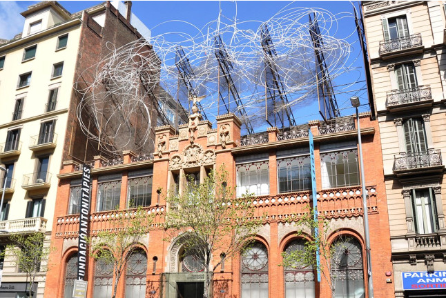 Entrada a la Fundació Antoni Tàpies (Barcelona)