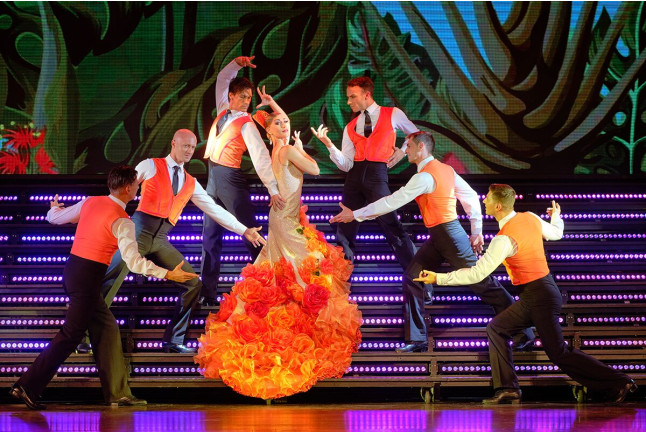 Entrada a Benidorm Palace con Espectáculo y Opción a Cena (Benidorm, Alicante)