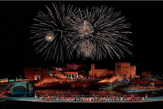Entradas para Puy du Fou España y Espectáculo "El Sueño de Toledo" (Toledo)