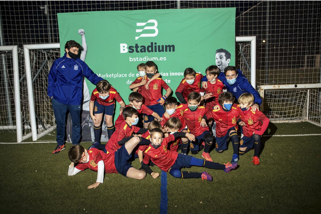 Entrenamiento de Fútbol para Niños como la Selección Española en Ciudad del Fútbol de Las Rozas (Madrid)