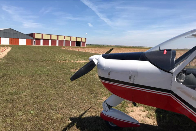 Escapada en Hotel Bodega El Moral con Visita a Bodega las Encomiendas y Vuelo en Avioneta (Ribera del Fresno, Badajoz)