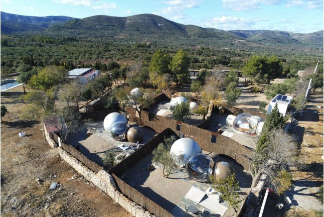 Escapada en Bubble VIP Hidro con Bañera de Hidromasaje y Desayuno en Zielo de Levante (Tírig, Castellón)