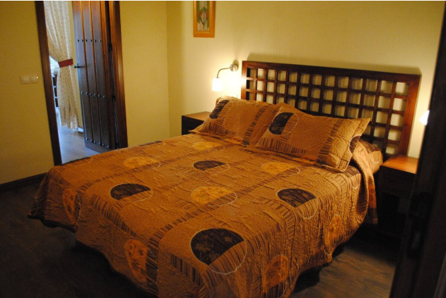 Escapada de 2 noches con Cena en Hospedería Tía María (Casillas, Ávila)