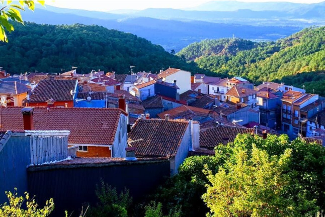 Escapada de 2 noches con Cena en Hospedería Tía María (Casillas, Ávila)