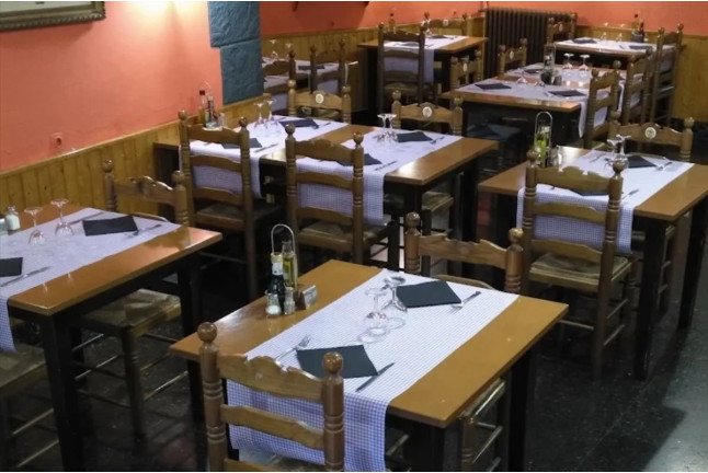 Escapada de 2 Noches con Cena en Hostal Porta de Núria (Ribes de Freser, Girona)