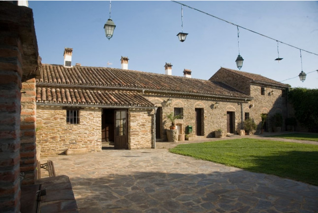 Escapada de 2 Noches con Cena en Hotel Rural Soterraña (Madroñera, Cáceres)