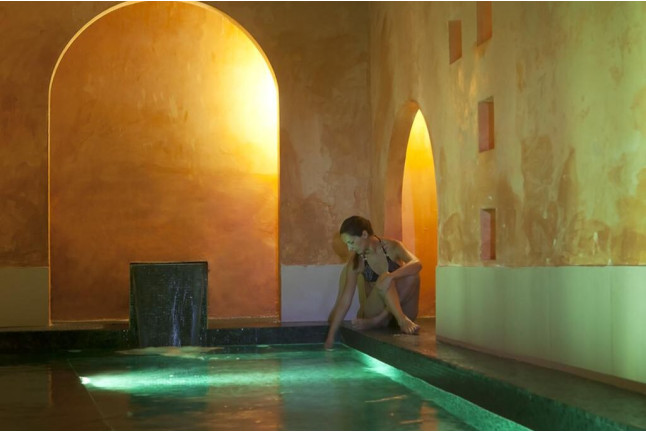 Escapada con Spa "Termas Al Lanchar" y Cena para dos en Balneario de Lanjarón 4* (Lanjarón, Granada)