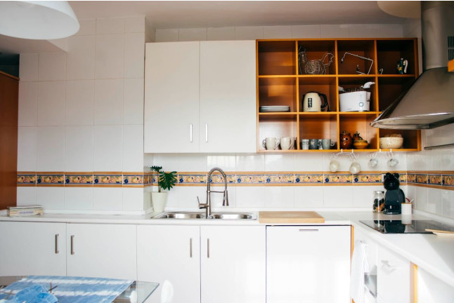 Escapada de Aventura: 2 noches con desayuno, Kayak o Multiaventura y Jacuzzi (Tarragona) 