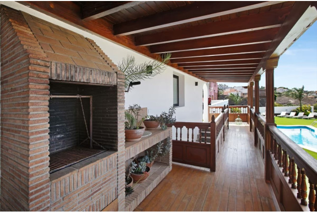 Escapada de 2 Noches con Pack de Bienvenida en Linaje del Pago (El Sauzal, Tenerife)
