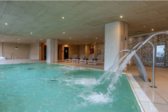 Escapada Enológica: Noche con Spa en Hotel Dolce by Wyndham 4* Sup y Visita a Bodega y Cata de Vino para dos (Barcelona)
