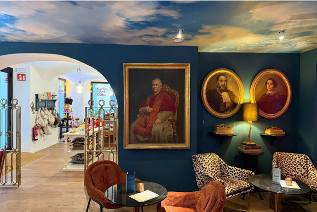 Escapada con Desayuno en Hotel Boutique Divino (Figueres, Girona)