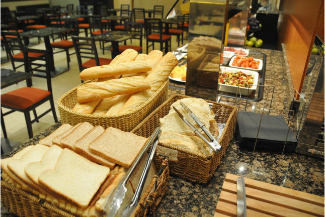 Escapada de 2 noches en Hotel Class Valls 3* con Jacuzzi y Visita a Bodega (Valls, Tarragona)