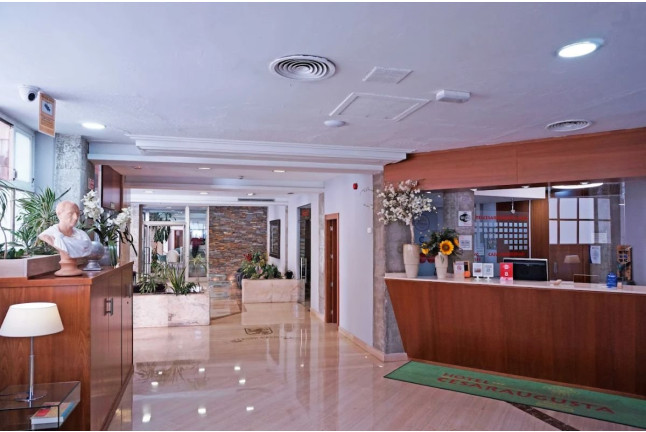 Escapada de Fin de Semana: 2 noches en Hotel Cesaraugusta 3* (Zaragoza)