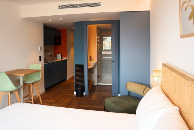 Escapada con Jacuzzi y Cena en Aparthotel Casa Fages (Figueres, Girona)