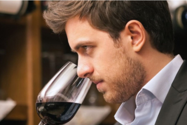 Escapada con Wellness & Beauty Center en Hotel Bonalba Alicante 4*S y Visita a Bodega con Cata de Vinos y Tapa para dos (Alicante)