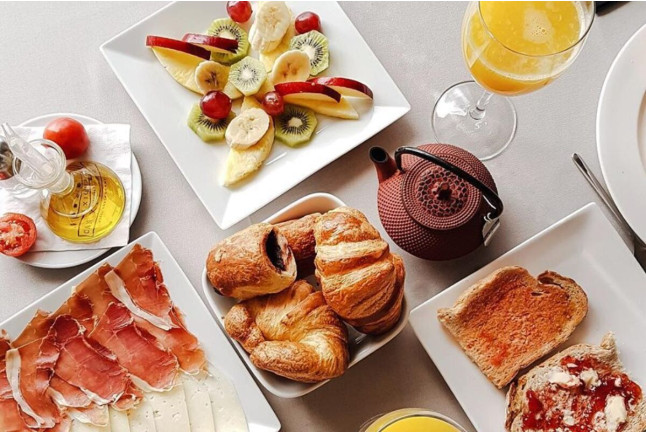 Escapada con Cena en Hotel Can Xiquet 4* (Cantallops, Girona)