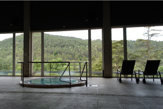 Escapada de 2 Noches en el Iberik Rocallaura Balneari 4* con Spa y Cena (Vallbona de les Monges, Lleida)