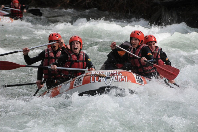 Escapada de Aventura con Spa y Rafting o Paseo a Caballo en Hotel Riberies 4* (D-J) (Llavorsí, Lleida)