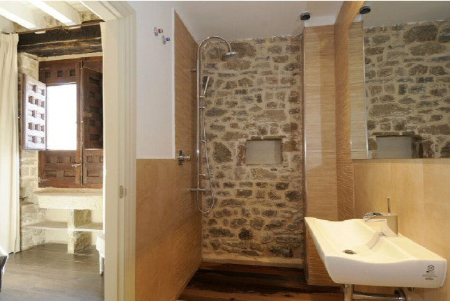 Escapada Relax con Spa Privado y Vuelo en Globo con Fotos y Vídeo (Soria)