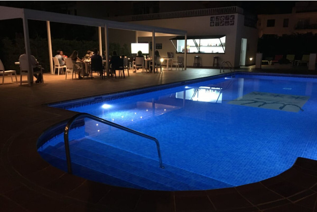 Escapada Romántica con Cena en el Hotel Santa Anna 3* de la Costa Brava (L'Estartit, Girona)
