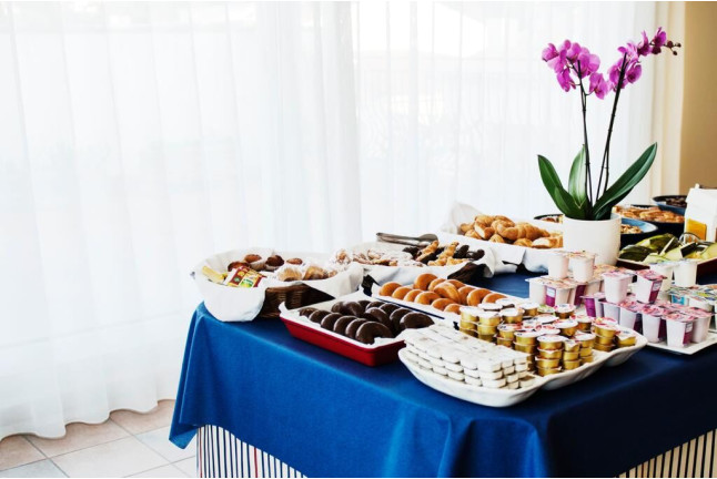 Escapada Romántica con Cena en el Hotel Santa Anna 3* de la Costa Brava (L'Estartit, Girona)