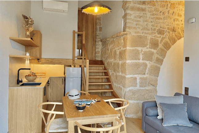 Escapada Romántica con Jacuzzi Privado en Torre Medieval de Queralt s. XVI (Sistero, Lleida)
