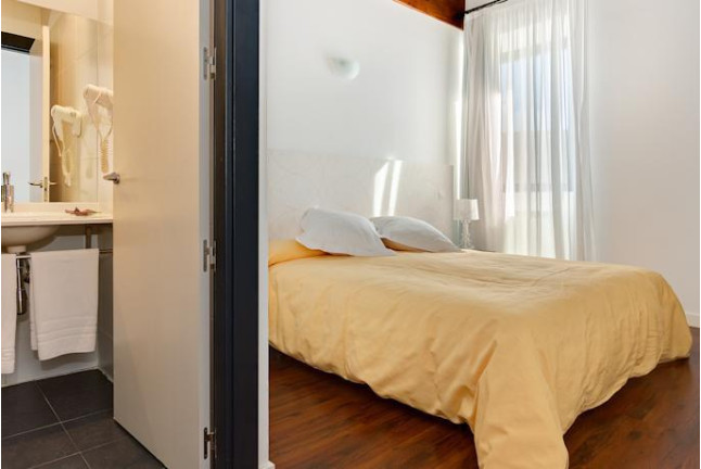 Escapada Romántica con Cena en El Palacete del Obispo 4* (Quintanilla San García, Burgos)