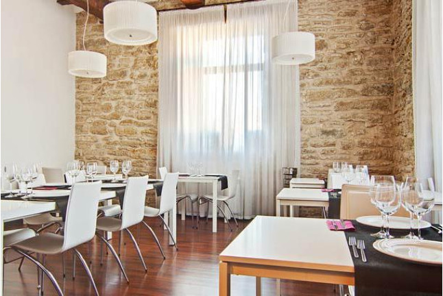 Escapada Romántica con Cena en El Palacete del Obispo 4* (Quintanilla San García, Burgos)