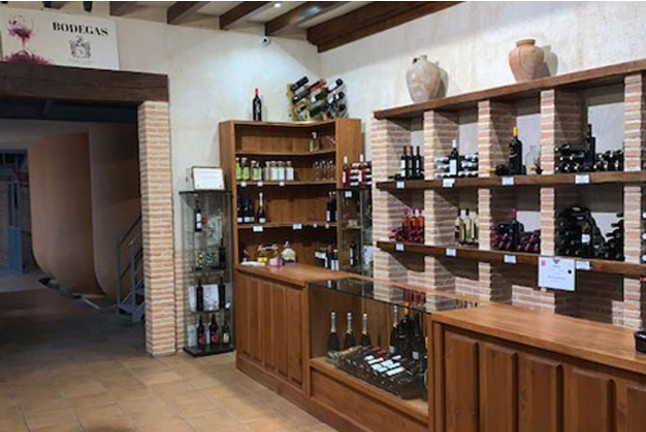 Escapada en Casa Rural & Spa La Graja con Visita a Bodegas y Viñedos Pedro García (Madrid)