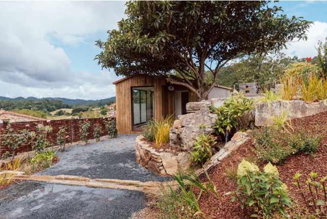 Escapada Rural con Piscina Climatizada, Jacuzzi y Desayuno en Casa con Encanto O Refuxio (Vila de Cruces, Pontevedra)