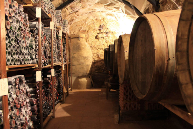 Escapada con Spa en Hotel Cortijo Salinas 4* y Visita a Bodega con Cata de Vino para dos (Ronda, Málaga)