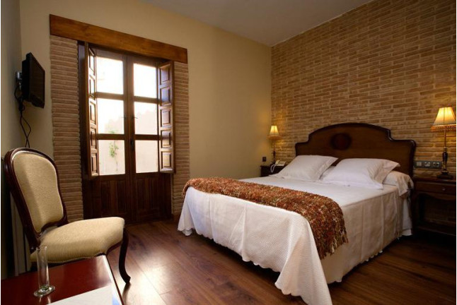 Escapada con Spa en Posada Real Los Condestables 4* y Visita a Bodega con Cata (Zamora)