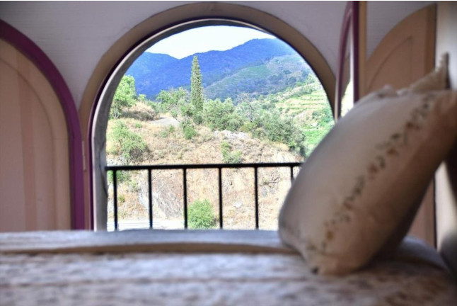 Escapada con Visita a las Viñas, Bodega y Cata La Caseta del Priorat III (Porrera, Tarragona)