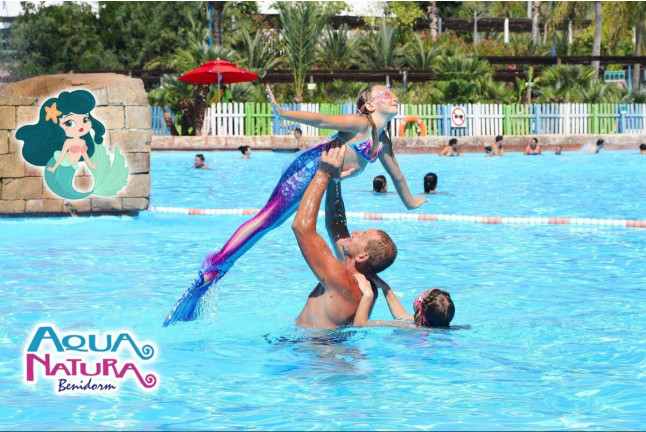 Escuela de Sirenas y Tritón en Aqua Natura Benidorm (Alicante)