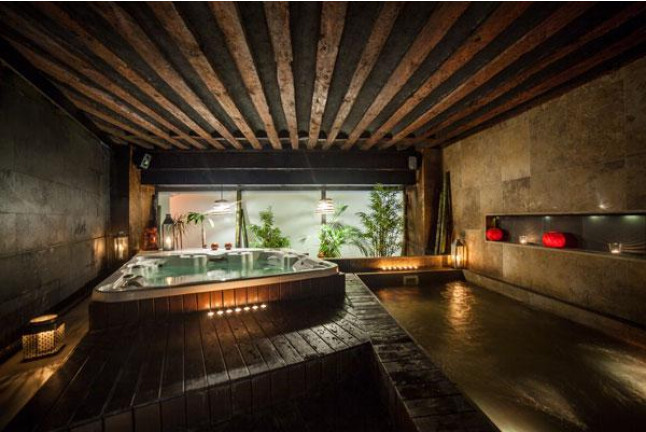 Circuito Onsen Spa, Masaje 25' y Comida en Esenzias Spa (Madrid)