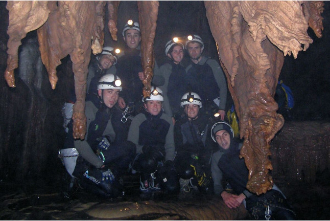 Espeleobarranquismo: Cueva de Valporquero (León)